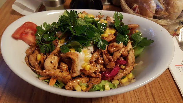 Tikinti Cafe