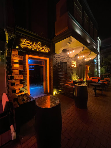 Re'member Bar & Club