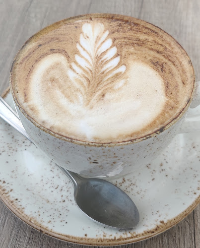 Lucky Beach Cafe - Coffee shop