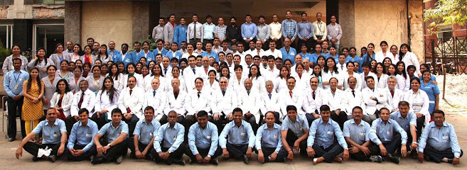 Cornea Clinic