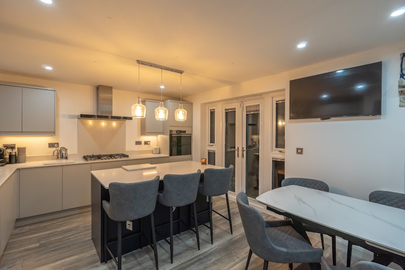 Michael Brownsett personal estate agent powered by eXp photo 3