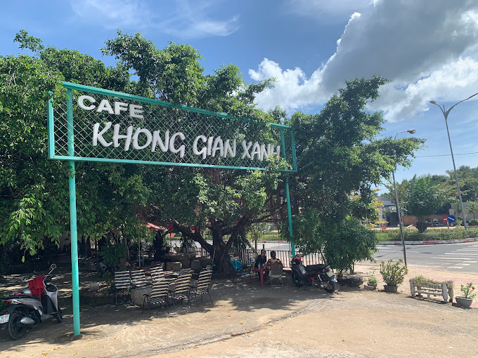 Quán Cà Phê Không Gian Xanh, 409 Hùng Vương, Bình Thuận