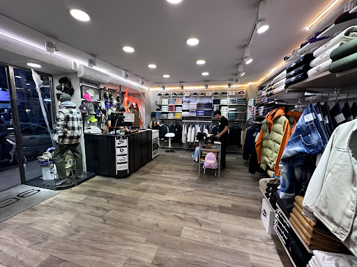 909 store - Visual