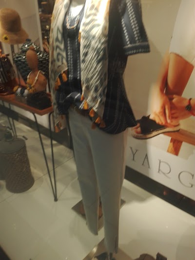 Photos of Yargici Accessories