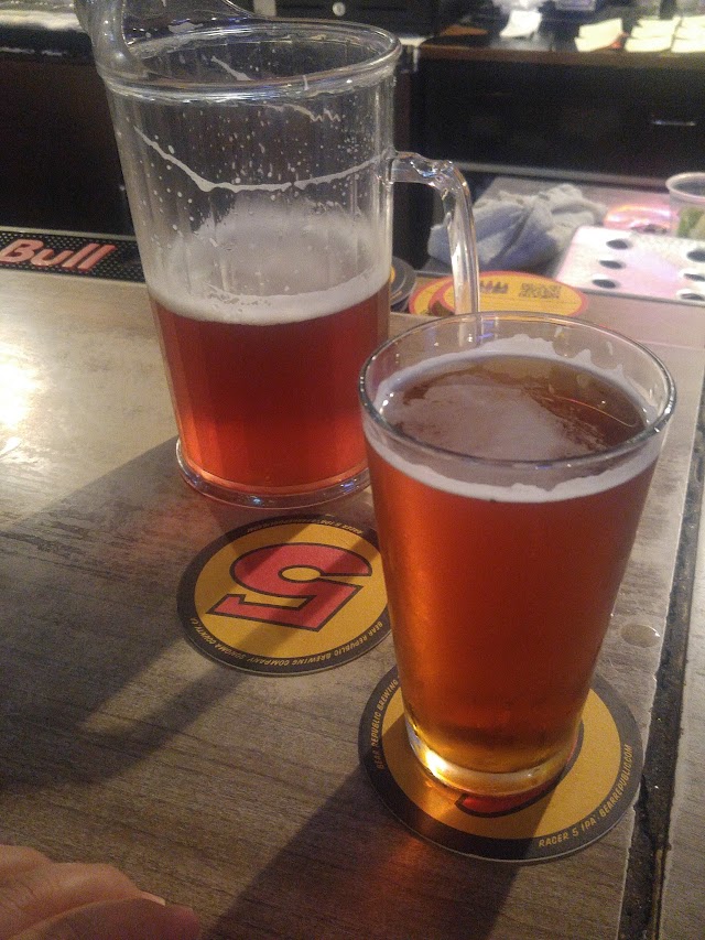 Triple Crown Pub