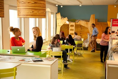Photos of WAM The Medienakademie Koestel & Co. KG
