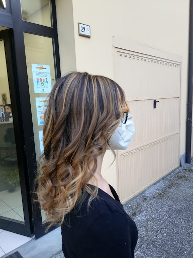 LOVE HAIR Acconciature - Thumbnail