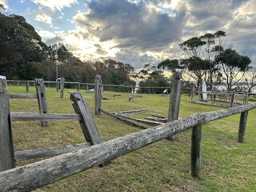 Toragy Point Lookout & Graveyard - Thumbnail