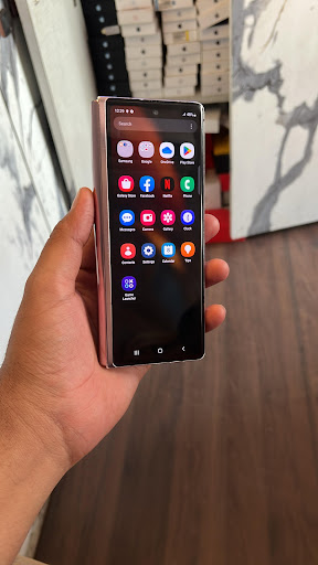 Gallery image 10