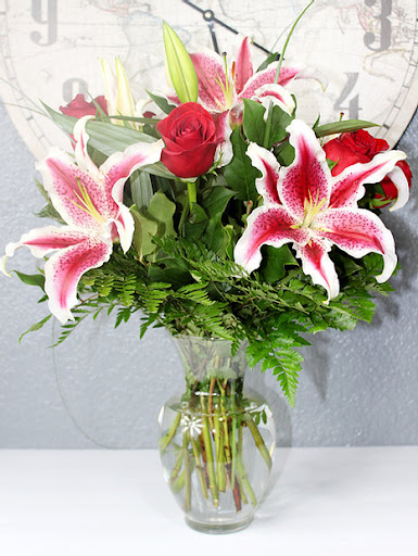 MC Designz Floral Arrangements LLC Gallery - United States