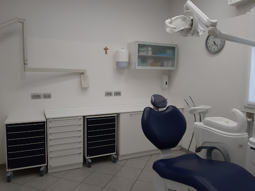 Studio Dentistico Carpi - Dott. Arnaldo Lancellotti - Thumbnail