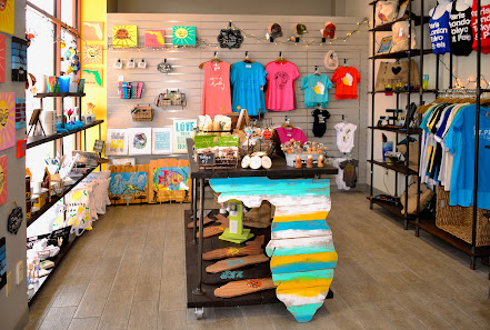 The St. Pete Store & Visitors Center 100 2nd Ave N #150, St. Petersburg, FL 33701, United States