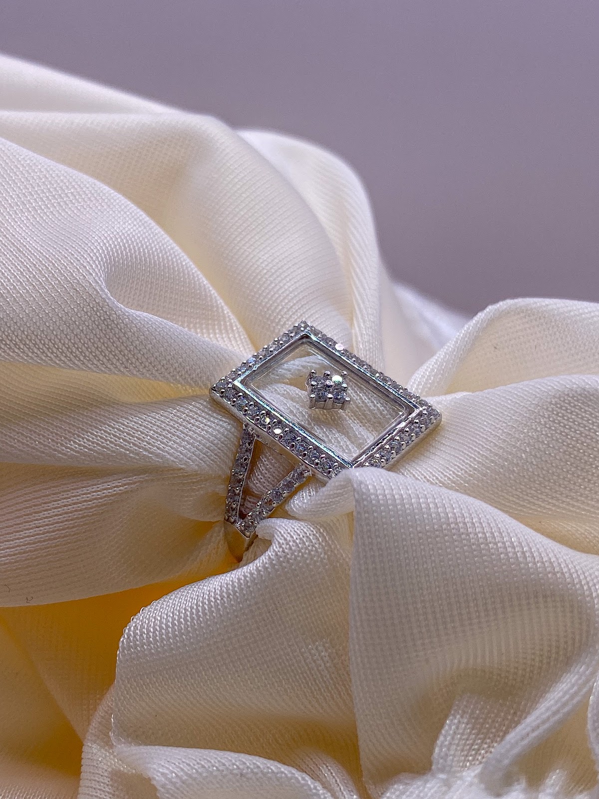 سلفر بالاس للعطور - صورة 3