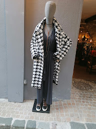 Photo n°3 de Fabulous à Le Castellet (Magasin de vêtements)