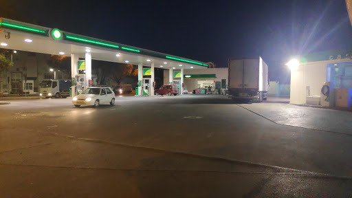bp Sanlúcar: Estación de servicio - Thumbnail