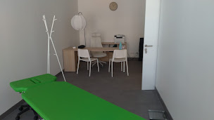 Photo n°1 de Ariane Gourmoux Ostéopathe D.O. à Saint-Genis-Pouilly (Ostéopathe)