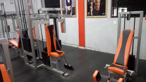 DECIDED GYM Logo