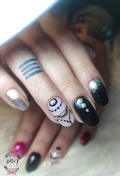 Photo n°4 de PM Esthétique & Nails - esthéticienne & prothésiste ongulaire à Vertaizon (Salon de manucure)