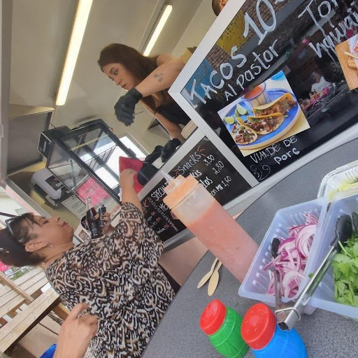Photo 3 - La Comidita 68