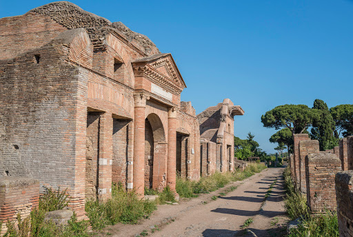 Schola Traianea - Excavations of Old Ostia - Thumbnail