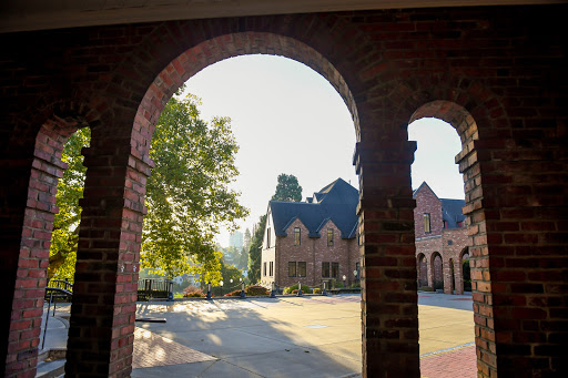 Annie Wright Schools - Visual