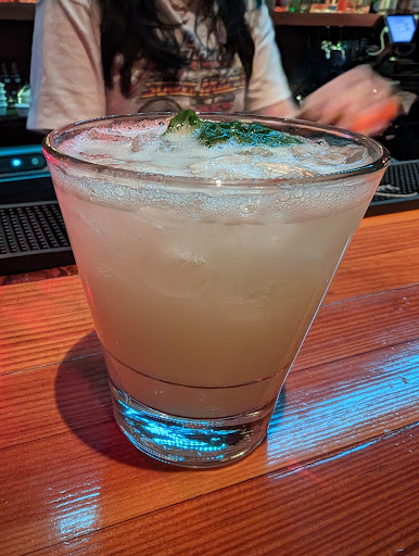 Kingfish Lounge - Visual