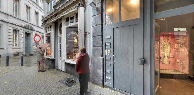 https://booktable.app/restaurant/namur/le-peanuts/