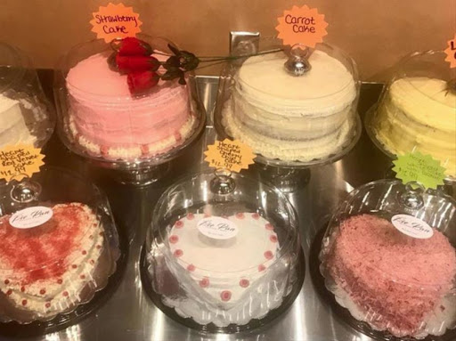 Pie Pan Restaurant & Bakery - Thumbnail