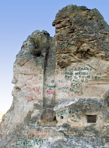 Chimney Rock Historical Monument - Thumbnail