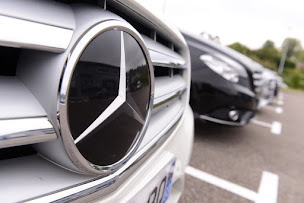 Photo n°5 de Mercedes - Étoile du Dauphiné à Bourgoin-Jallieu (Vendeur de voitures d'occasion)