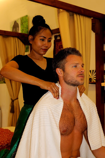 Lotusblommans massage - Thumbnail