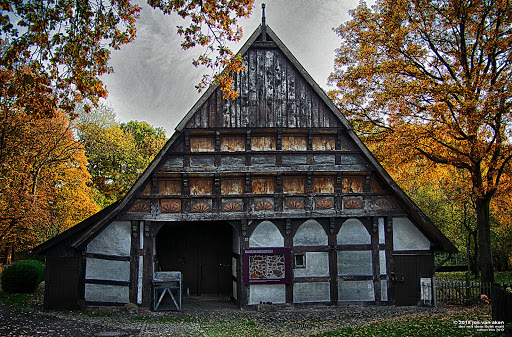 Nordhannoversches Bauernhausmuseum Isernhagen e.V. Logo
