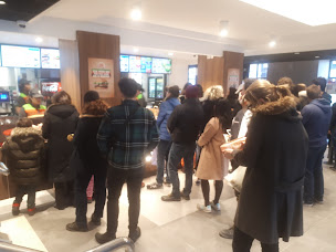 Photo n°30 de Burger King à Versailles (Restaurant de plats à emporter)