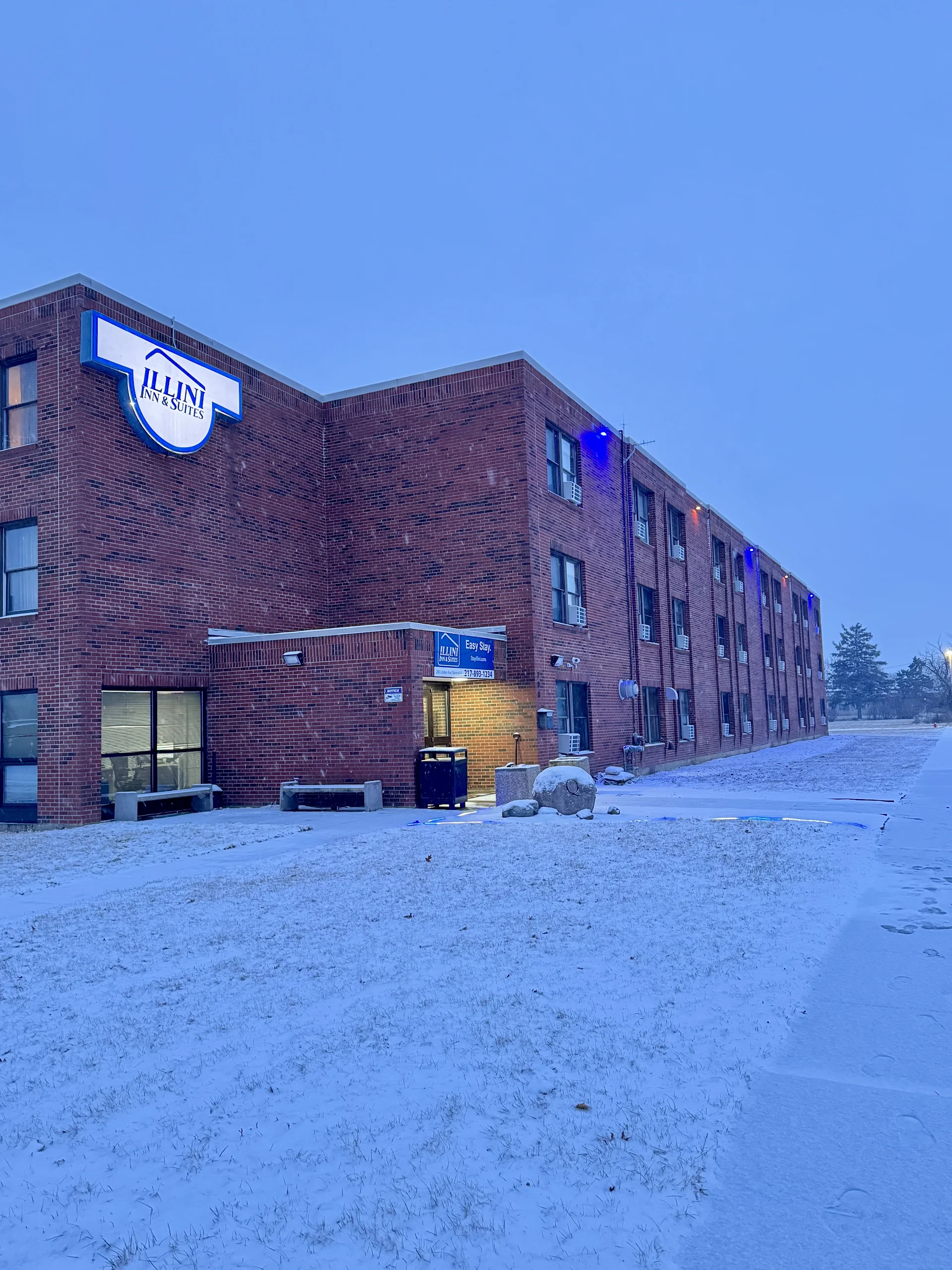 Illini Inn & Suites - Hotel Rantoul / Gifford / Champaign / Urbana
