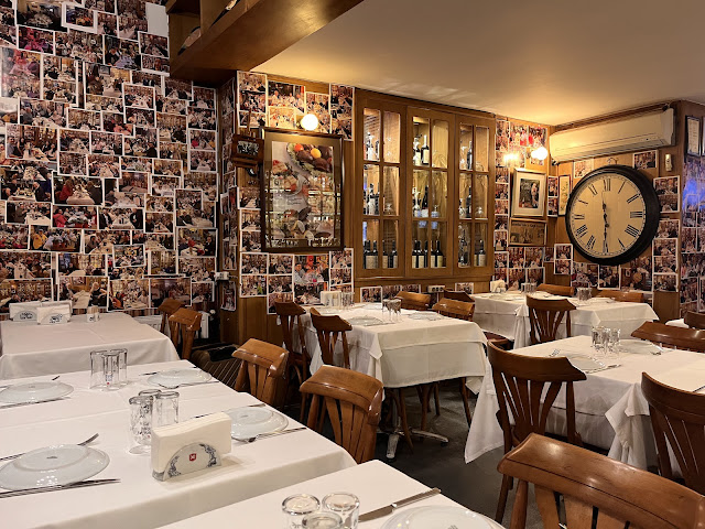 Asmali Saki Meyhanesi by null