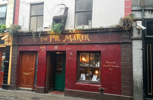 The Pie Maker