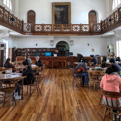 Photos of Biblioteca Publica Santiago Severin