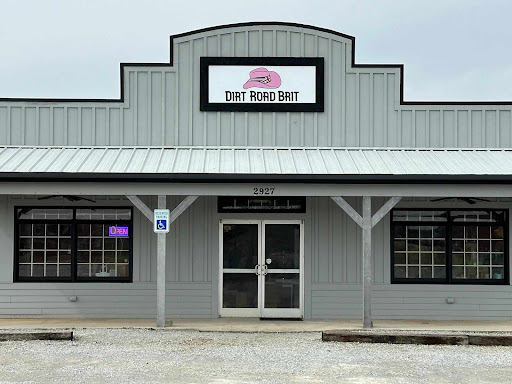 Dirt Road Brit LLC