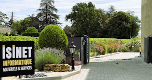 Photo n°9 de ISINET INFORMATIQUE à Belleville (Assistance et services informatiques)