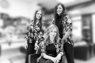 Photo n°13 de Nuances Coiffure - Coloriste 91 à Morangis (Salon de coiffure)