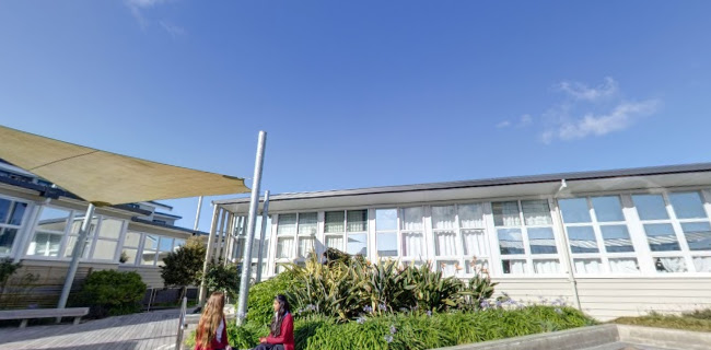 http://www.rangitoto.school.nz/