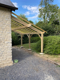 Photo n°2 de Dillée Charpente - Charpentier sur le secteur de Caen dans le Calvados en Normandie à Mondeville (Constructeur de maisons en bois)