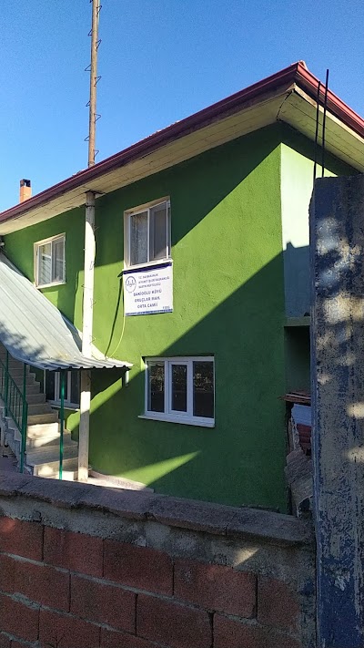 Bakioğlu köyü Orta camii