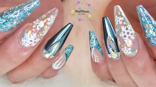 Nailmania by Nicky , March , Cambs (located inside Oliver Cromwell Hotel)