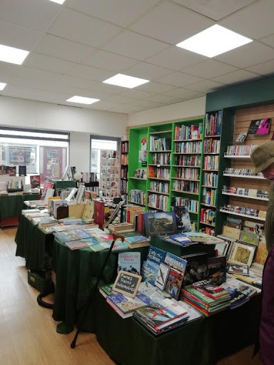 Woodgreen Pets Charity - Ely Charity Shop - Thumbnail