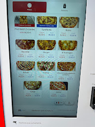 Photo n°4 de L'arôma pizza Distributeur Montguyon 24h/7J à Montguyon (Pizzas à emporter)