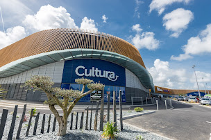 Photo n°23 de Centre Commercial La Madeleine-Carrefour Saint-Malo à Saint-Malo (Centre commercial)