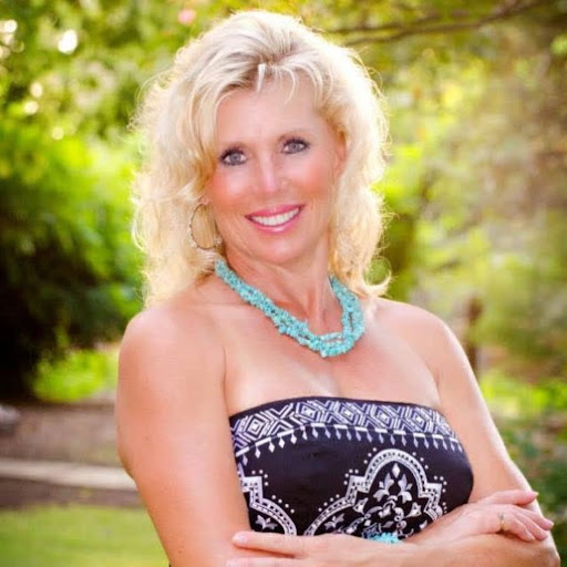 Tricia Singleton - Visual