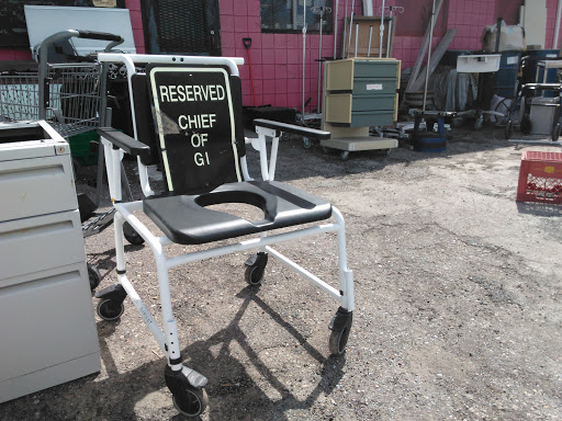 Clem's Surplus - Visual