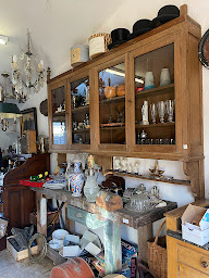 Photo n°23 de La brocante du donjon à Guise (Magasin d'antiquités)